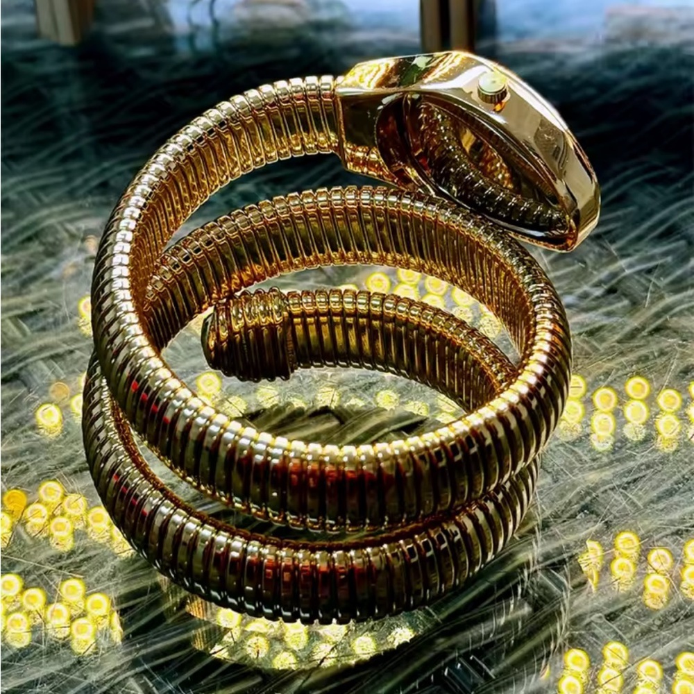 Serpenti gold serpent Snake Coil Wrap Watch – Green Dial & Crystal Detailing - Picture 7 of 7